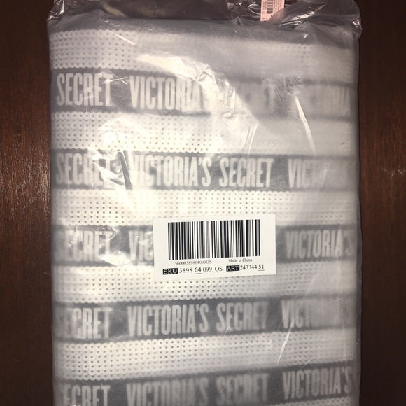 VS Black Friday Tote Bag AND Small Wristlet - Picture 3 of 3